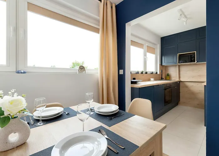 Seaside Family Apartment 8 Guests Walk To Beach By Noclegi Renters * Гданьск