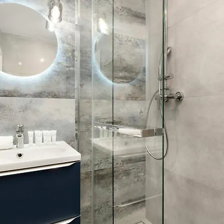 Апартаменты Family For 8 People By Renters *